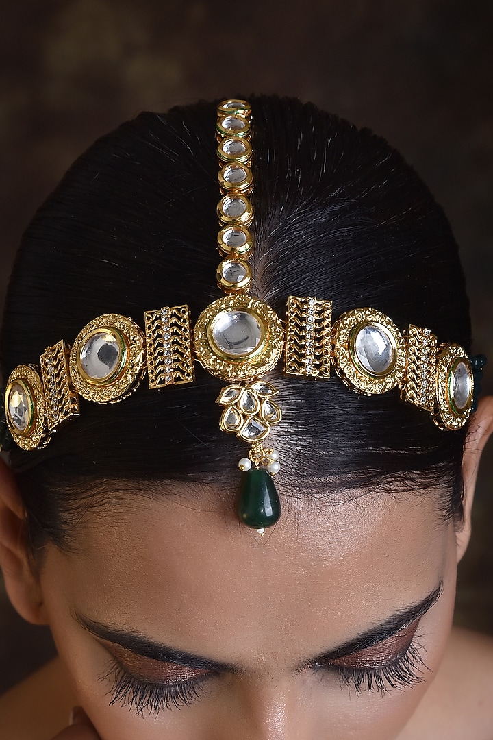 Gold Finish Kundan Polki Mathapatti by Swabhimann Jewellery at Pernia's Pop Up Shop