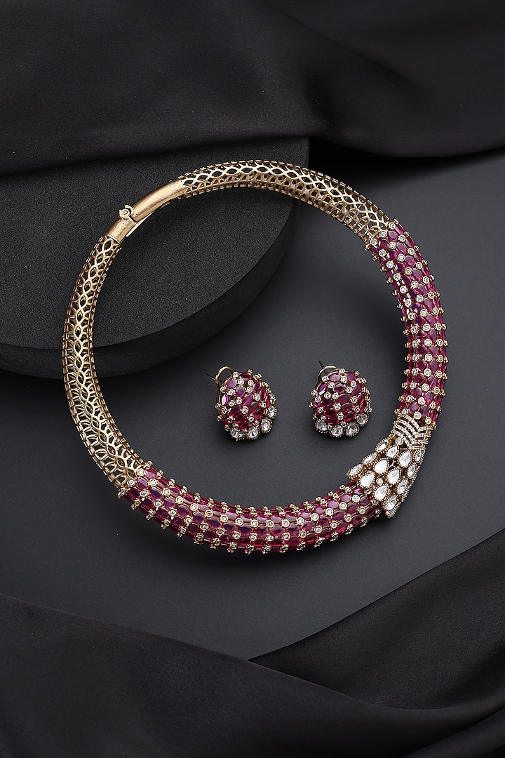 Gold Finish Red Kundan Polki Hasli Necklace Set by Swabhimann Jewellery at Pernia's Pop Up Shop