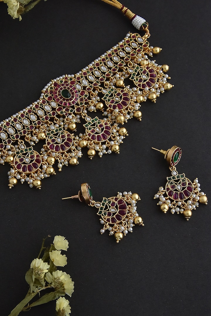 Gold Finish Kundan Polki & Jadau Choker Necklace Set In Sterling Silver by Swabhimann Jewellery at Pernia's Pop Up Shop