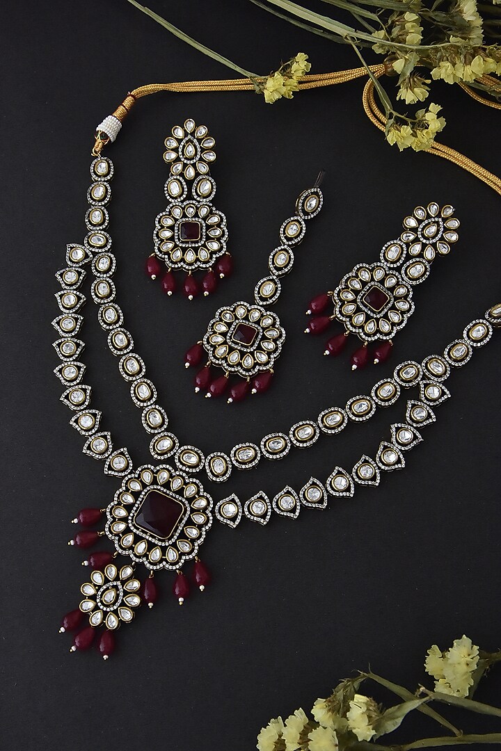 Black Rhodium Finish Red Kundan Polki Necklace Set by Swabhimann Jewellery at Pernia's Pop Up Shop