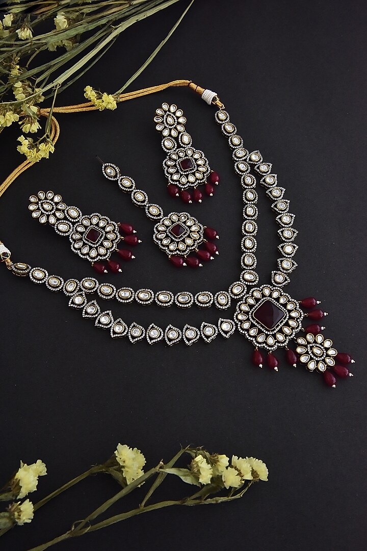 Black Rhodium Finish Red Kundan Polki Necklace Set by Swabhimann Jewellery at Pernia's Pop Up Shop