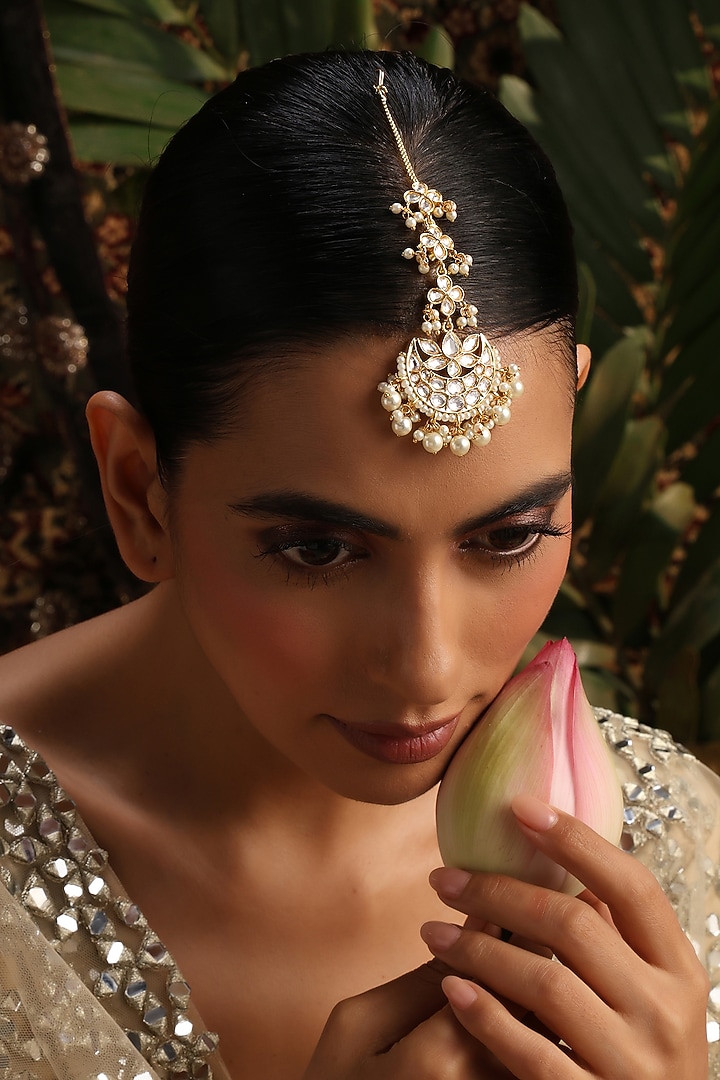 Gold Finish Kundan Polki Maangtikka by Swabhimann Jewellery at Pernia's Pop Up Shop
