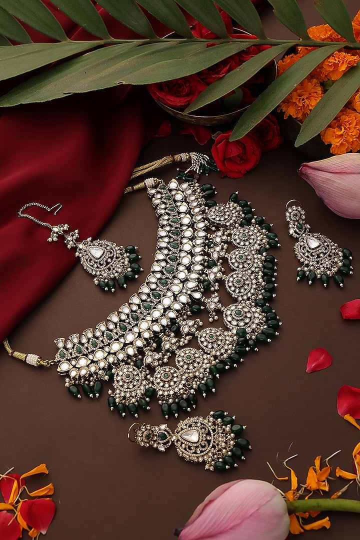 Gold Finish Kundan Polki & Green Stone Choker Necklace Set by Swabhimann Jewellery at Pernia's Pop Up Shop