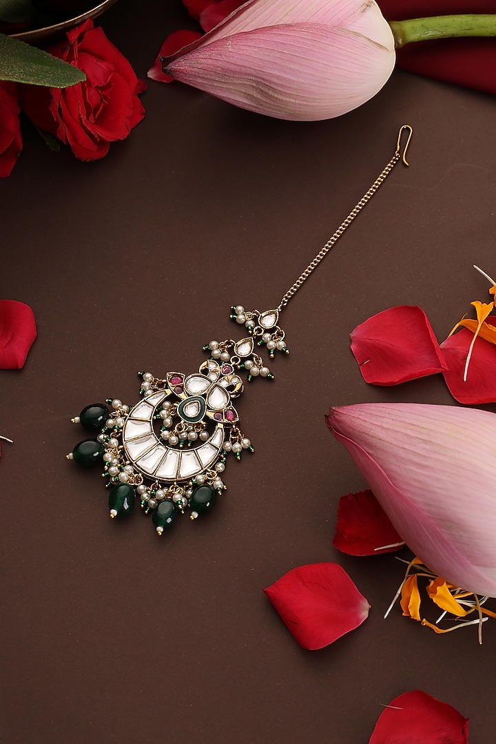 Gold Finish Kundan Polki & Green Stone Maangtikka by Swabhimann Jewellery at Pernia's Pop Up Shop