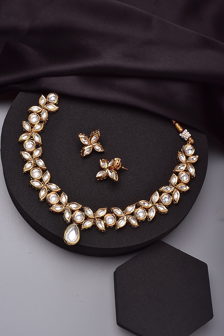 Gold Finish Kundan Polki Necklace Set by Swabhimann Jewellery at Pernia's  Pop Up Shop