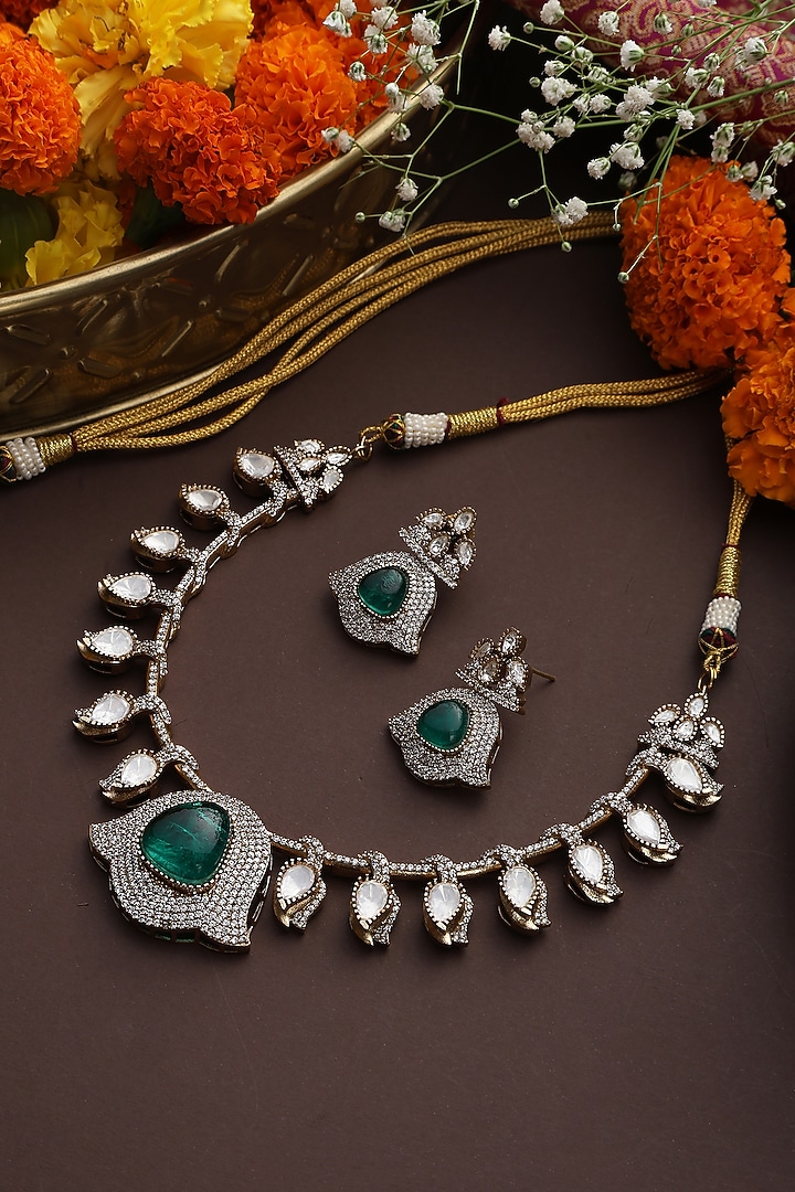 Gold Finish Kundan Polki & Emerald Necklace Set by Swabhimann Jewellery at Pernia's Pop Up Shop