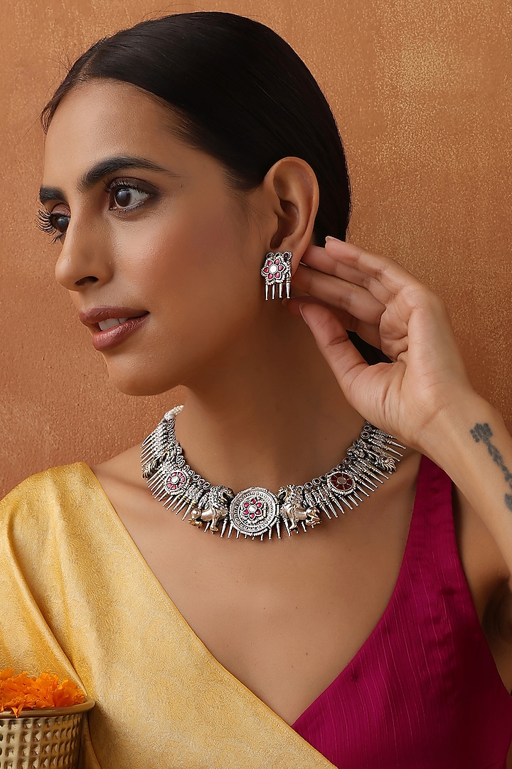 White Finish Kundan Polki Jadau Necklace Set by Swabhimann Jewellery at Pernia's Pop Up Shop