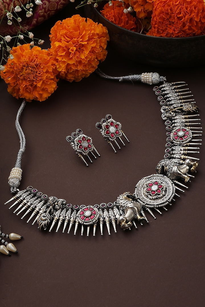 White Finish Kundan Polki Jadau Necklace Set by Swabhimann Jewellery at Pernia's Pop Up Shop