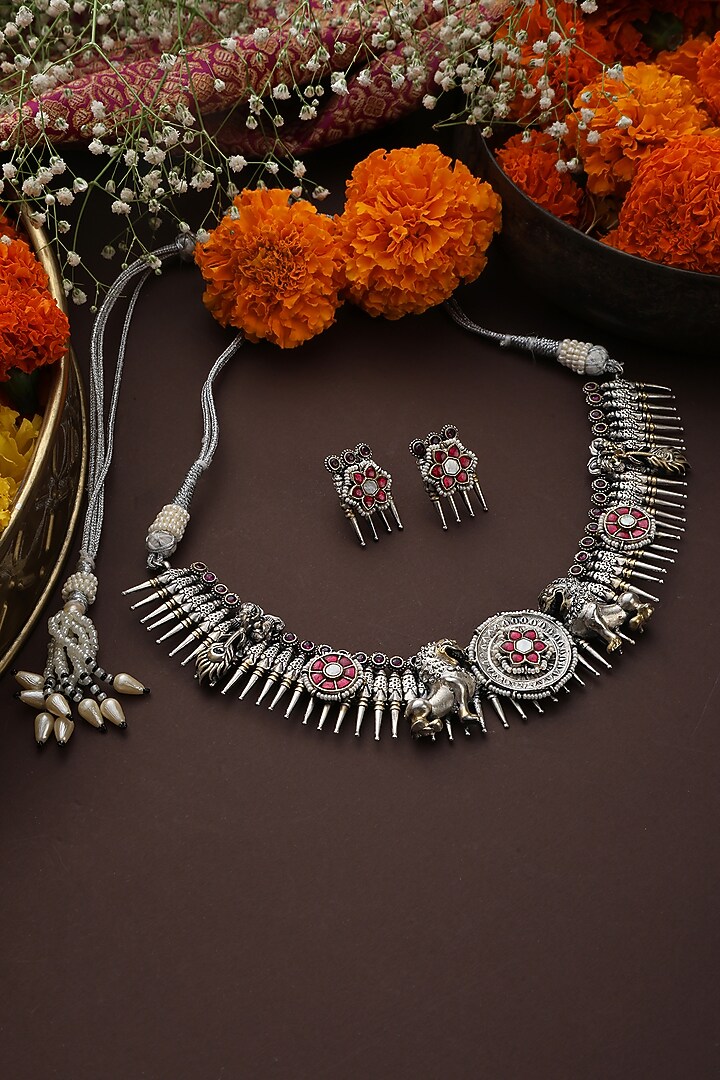 White Finish Kundan Polki Jadau Necklace Set by Swabhimann Jewellery at Pernia's Pop Up Shop