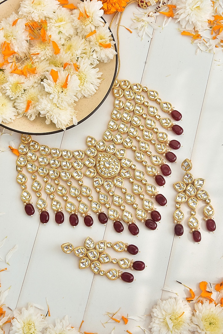 Gold Finish Kundan Necklace Set by Swabhimann Jewellery at Pernia's Pop Up Shop