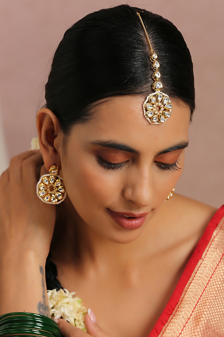 Gold Finish Kundan Polki Earrings With Maang Tikka by Swabhimann Jewellery at Pernia's Pop Up Shop