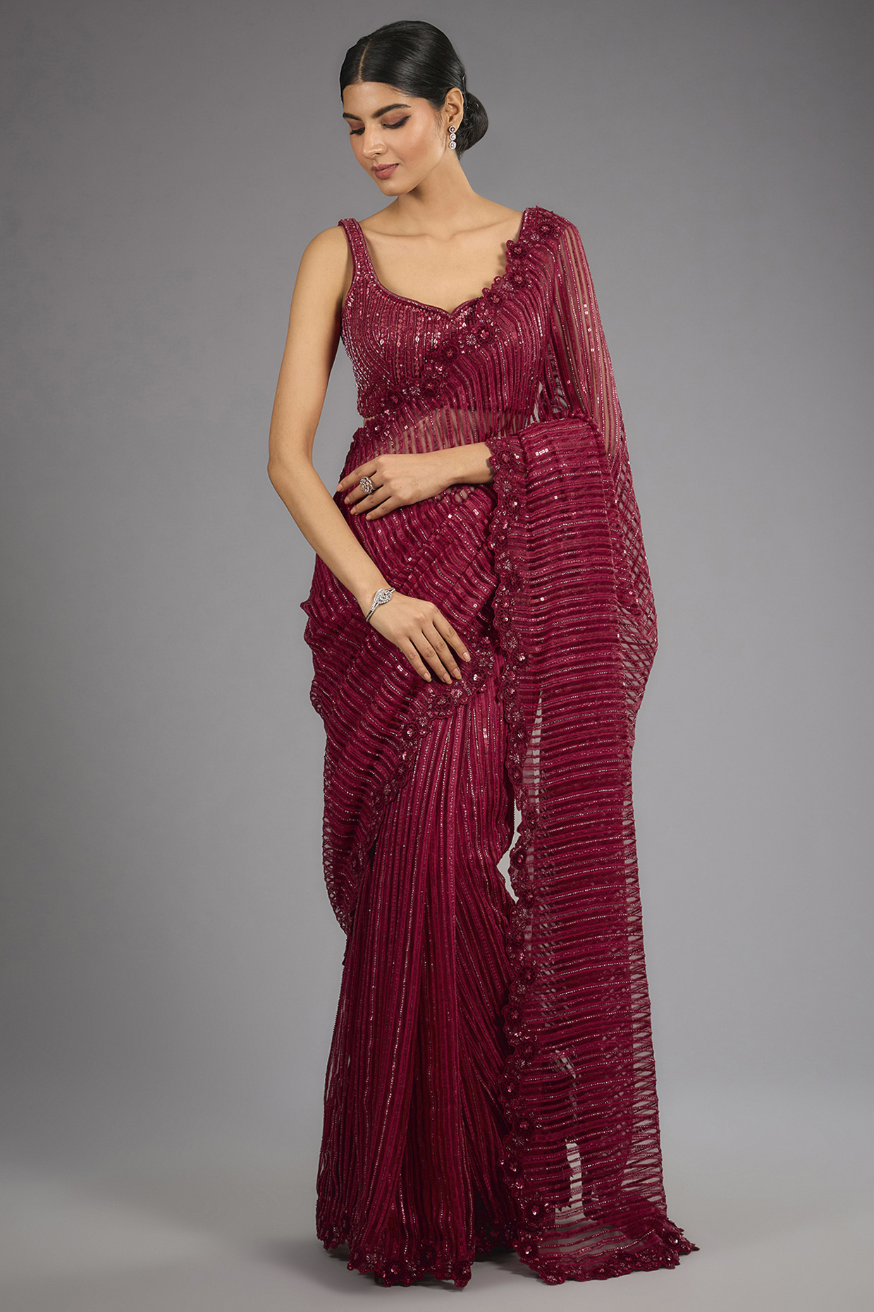 Red Handloom Organza Applique Work Bridal Saree Set by Sawan Gandhi at Pernia's Pop Up Shop