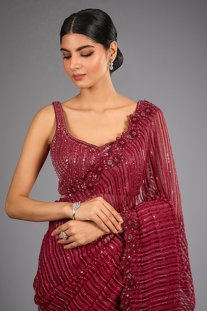 Red Handloom Organza Applique Work Bridal Saree Set by Sawan Gandhi at Pernia's Pop Up Shop