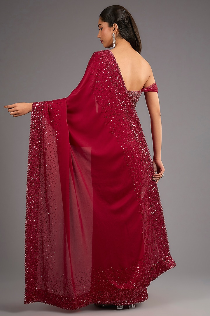 Red Satin Sequins Reception Saree Set by Sawan Gandhi at Pernia's Pop Up Shop