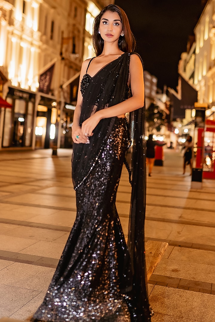 Black Georgette & Net Sequins Skirt Draped Bridal Saree Set by Sawan Gandhi at Pernia's Pop Up Shop