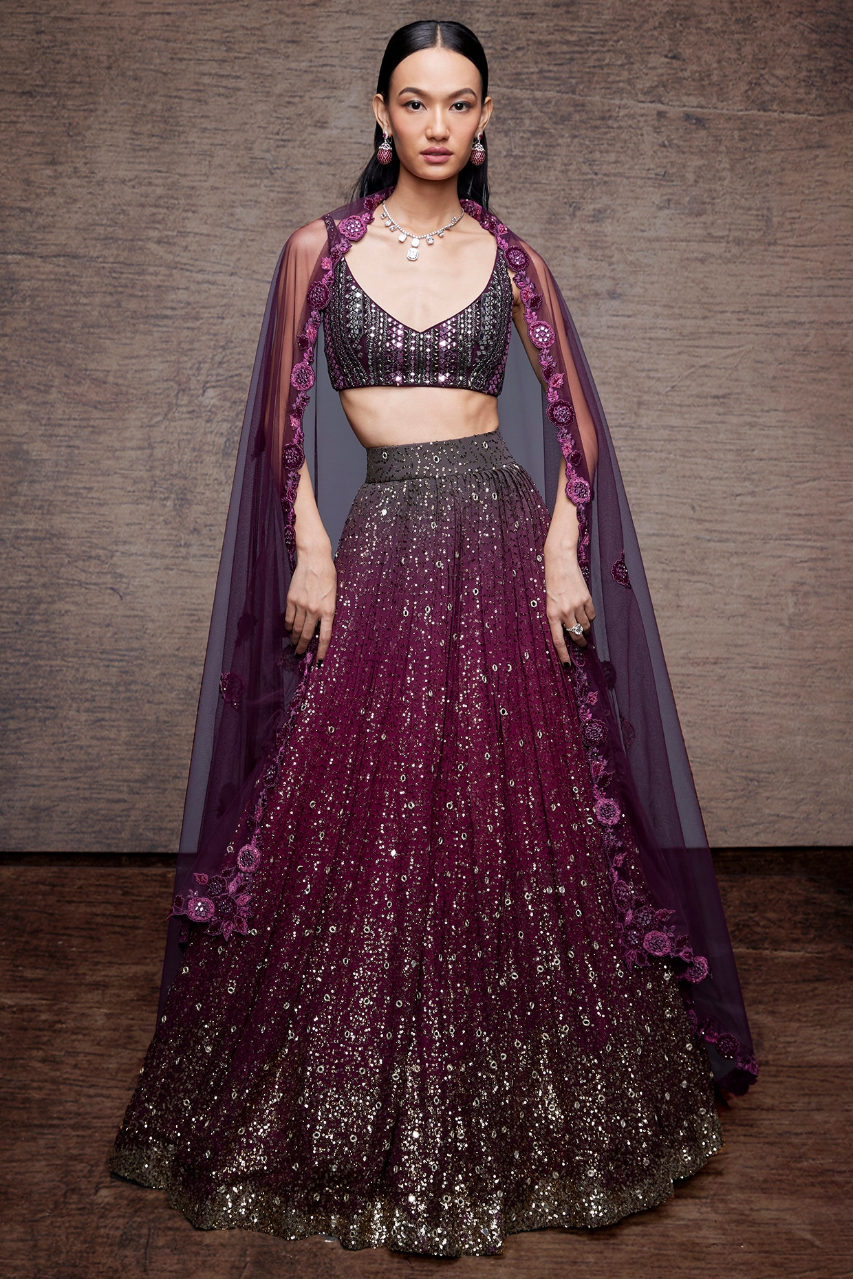 LAVENDER PURPLE HEAVY EMBROIDERED PREMIUM NET DESIGNER LEHENGA –  zarikaariindia.com