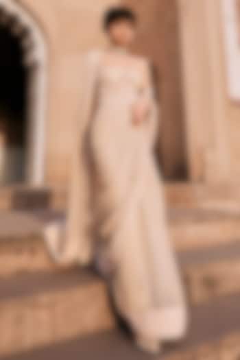 Ivory Handloom Organza Chikankari Bridal Saree Set by Sawan Gandhi at Pernia's Pop Up Shop