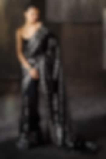 Black Georgette Sequins Work Chevron Bridal Saree Set by Sawan Gandhi at Pernia's Pop Up Shop