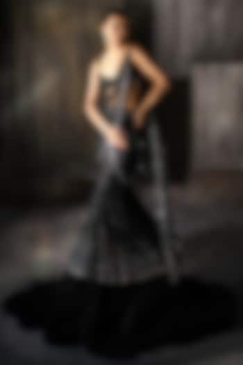 Black Ombre Net Embroidered Fish-Cut Draped Bridal Saree Set by Sawan Gandhi at Pernia's Pop Up Shop