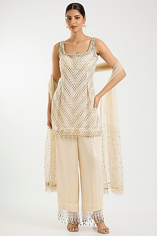 Ivory Net Pearl & Sequins Work Kurta Set by Sawan Gandhi