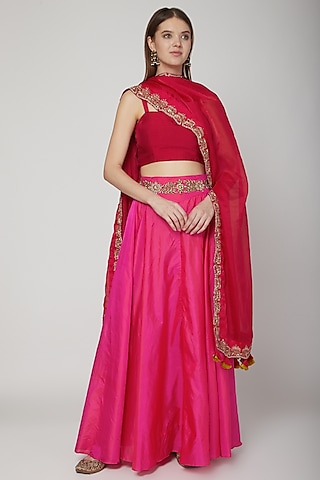 Fuchsia & Red Embroidered Lehenga Set by Swati Jain