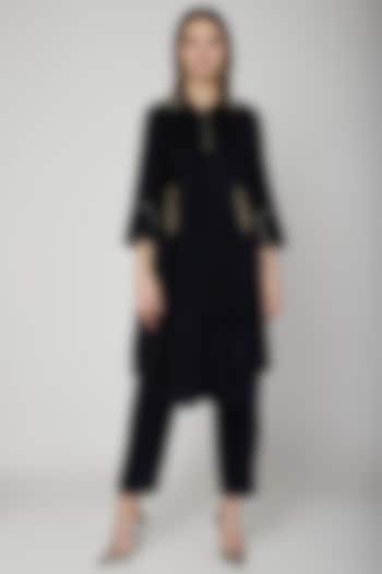 Cobalt Blue Short Kurta With Pants by Swati Jain at Pernia's Pop Up Shop