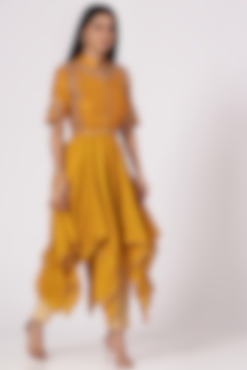Yellow Embroidered Tunic Set by Swati Jain