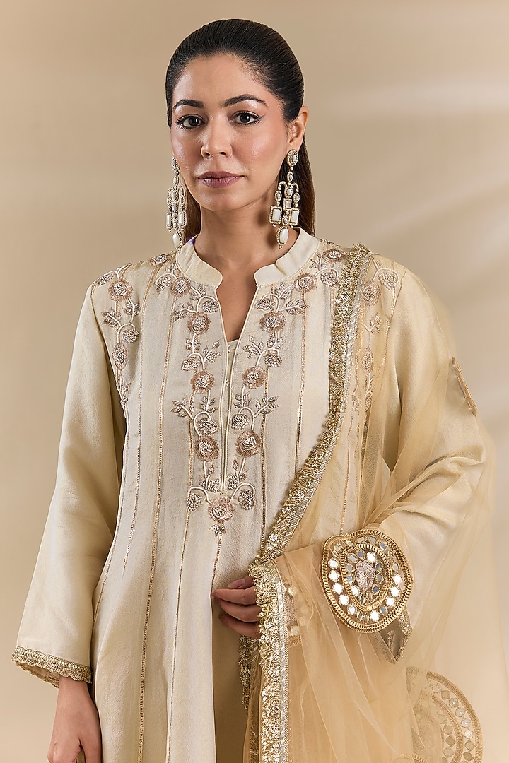 Ivory Tissue Organza Zari Embroidered Party Wear Anarkali Set by Swati Jain at Pernia's Pop Up Shop