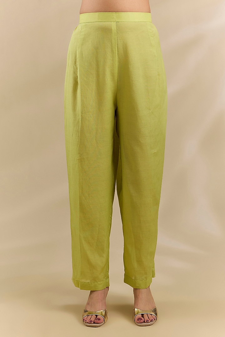 Green Organza Cotton Silk Embroidered Kurta Set by Swati Jain at Pernia's Pop Up Shop
