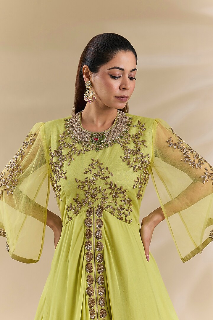 Green Organza Cotton Silk Embroidered Kurta Set by Swati Jain at Pernia's Pop Up Shop