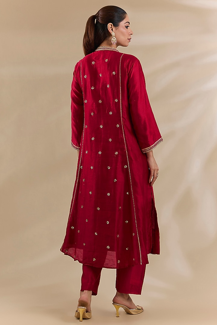 Red Dola Silk Embroidered A-Line Kurta Set by Swati Jain at Pernia's Pop Up Shop
