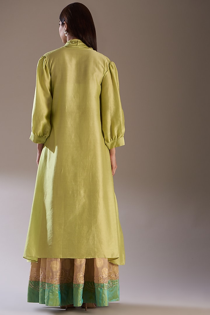 Gold Banarasi Skirt Set by Swati Jain at Pernia's Pop Up Shop