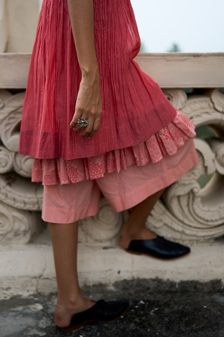 Quartz Pink Cotton Pleated Culotte Pants by Swatti Kapoor at Pernia's Pop Up Shop