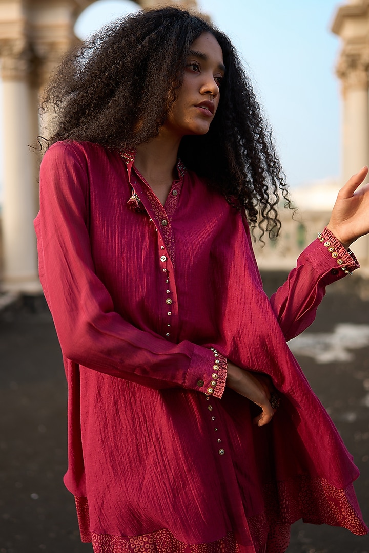 Berry Striped Chanderi Printed Tunic by Swatti Kapoor at Pernia's Pop Up Shop