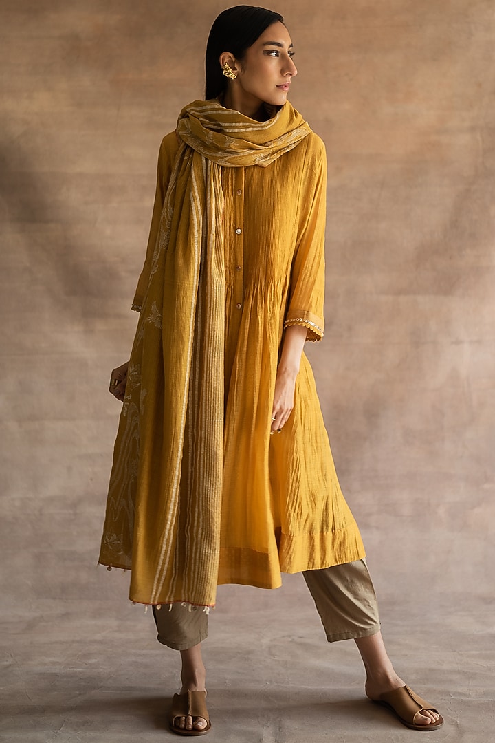 Midsummer Gold & Grey Reversible Stole by Swatti Kapoor at Pernia's Pop Up Shop
