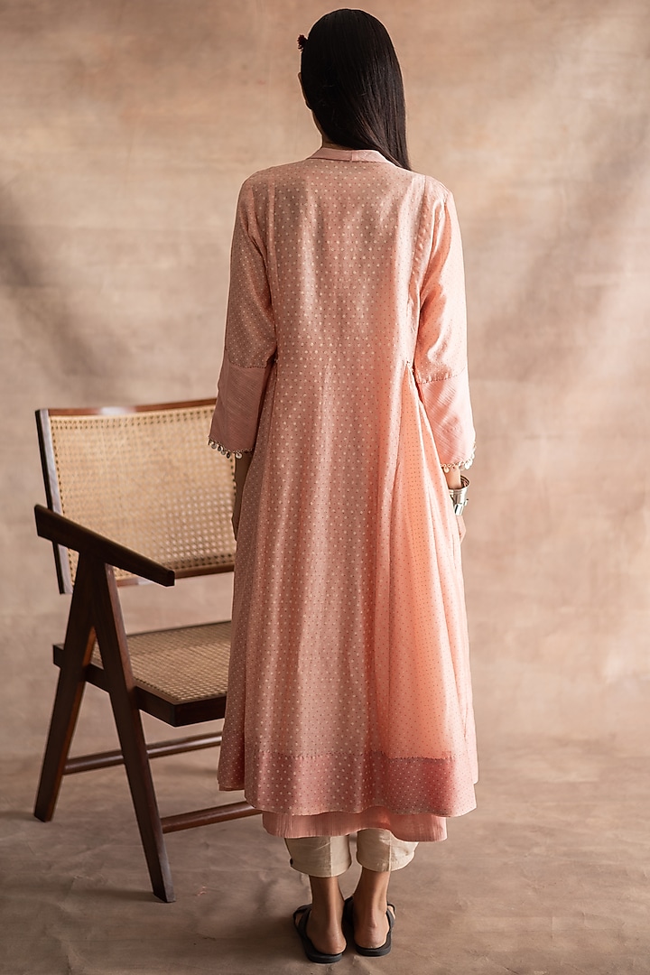 Quartz Pink Hand Block Printed Kurta by Swatti Kapoor at Pernia's Pop Up Shop