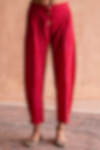 Red Cotton Cambric Printed Pants by Swatti Kapoor