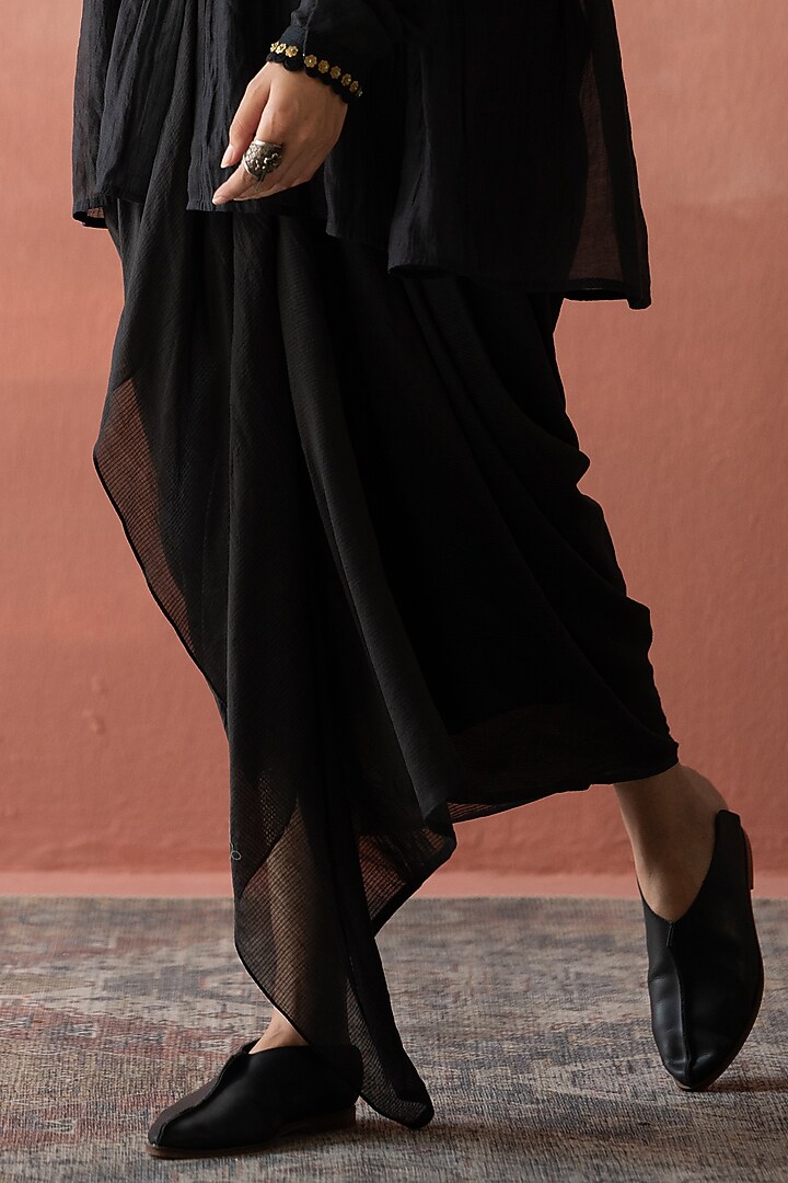 Ebony Black Chanderi Stripe Pleated Skirt Set by Swatti Kapoor at Pernia's Pop Up Shop