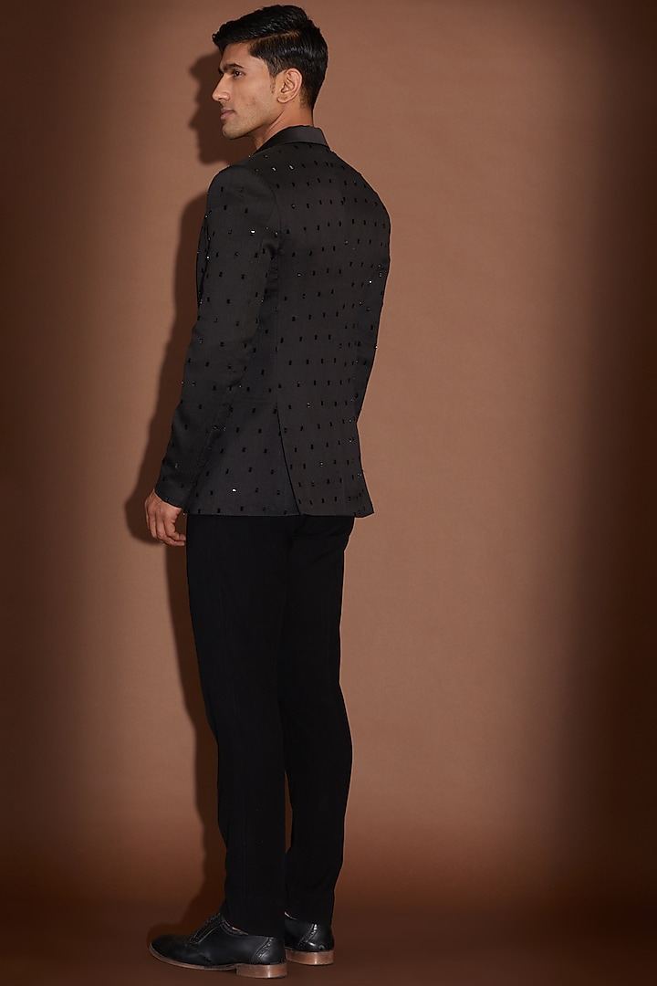 Black Ghicha Organza Cutdana Embroidered Blazer Set by Sawan Gandhi Men at Pernia's Pop Up Shop