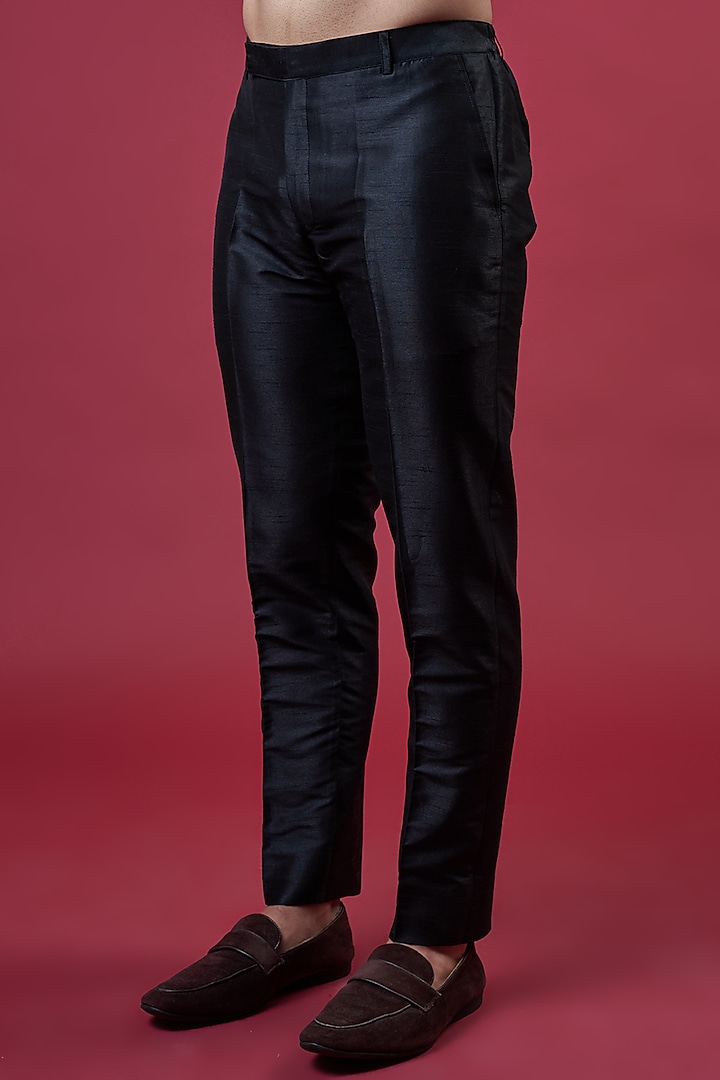 Black Ombre Georgette Groom Sherwani Set by Sawan Gandhi Men at Pernia's Pop Up Shop