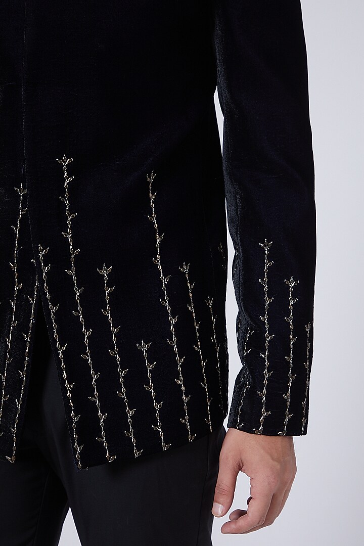 Midnight Blue Velvet Groom Bandhgala Jacket Set by Sawan Gandhi Men at Pernia's Pop Up Shop