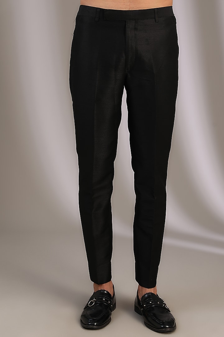 Black Ghicha Embellished Kurta Set
by Sawan Gandhi Men at Pernia's Pop Up Shop