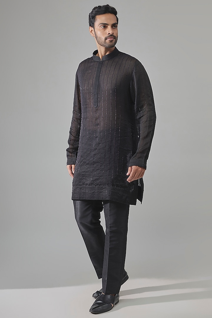 Black Georgette Kurta Set by Sawan Gandhi Men at Pernia's Pop Up Shop
