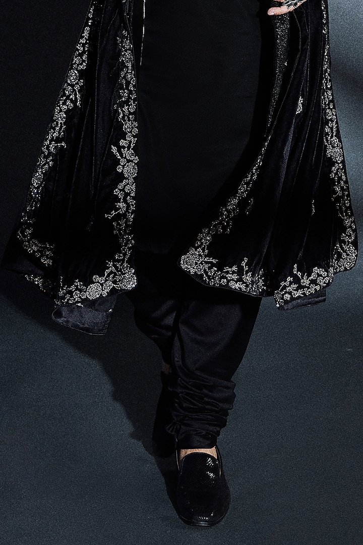 Black Georgette Sequins Work Groom Sherwani Set by Sawan Gandhi Men at Pernia's Pop Up Shop