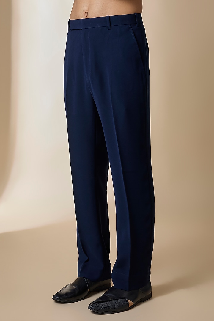 Blue-Wine Ombre Georgette Kurta Set by Sawan Gandhi Men at Pernia's Pop Up Shop