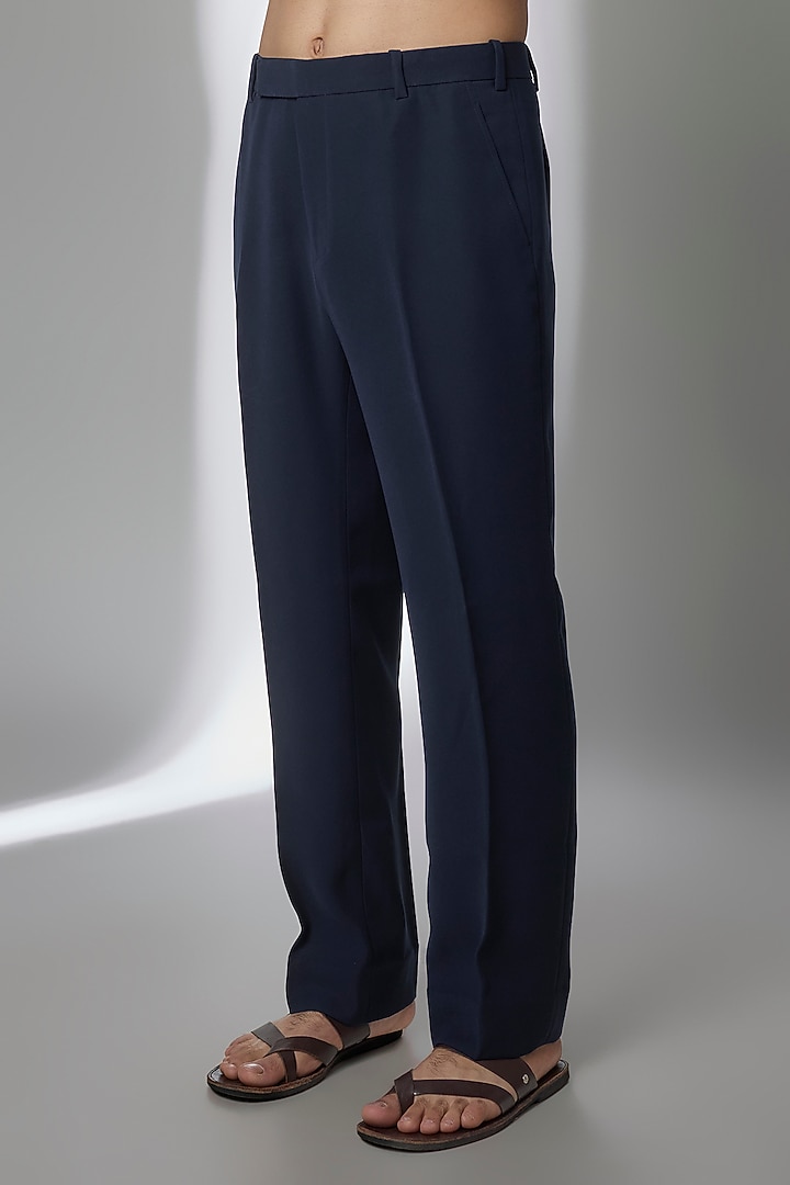 Navy Blue-Black Georgette Kurta Set by Sawan Gandhi Men at Pernia's Pop Up Shop