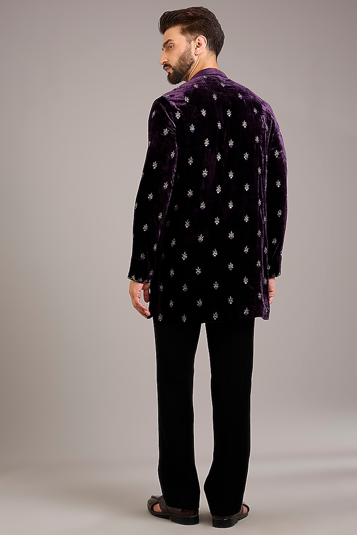Purple Velvet Embroidered Kurta Set by Sawan Gandhi Men at Pernia's Pop Up Shop