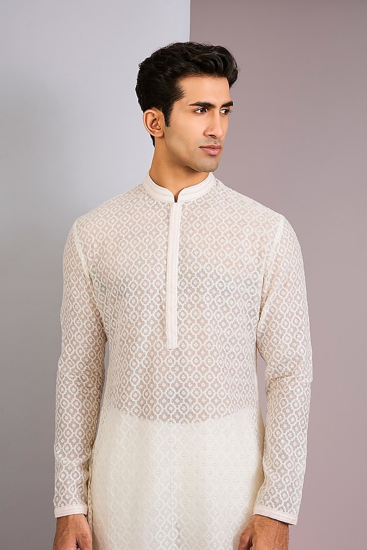 Ivory Chanderi Kurta Set by Sawan Gandhi Men at Pernia's Pop Up Shop