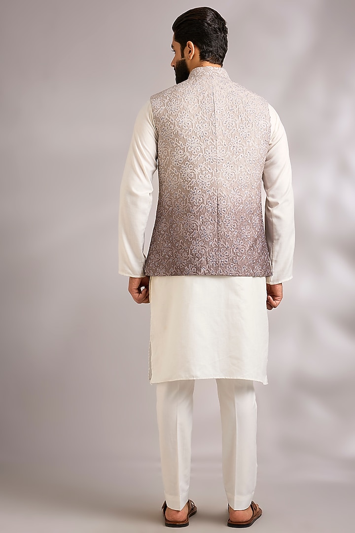 Light-Dark Grey Silk Bundi Jacket by Sawan Gandhi Men at Pernia's Pop Up Shop