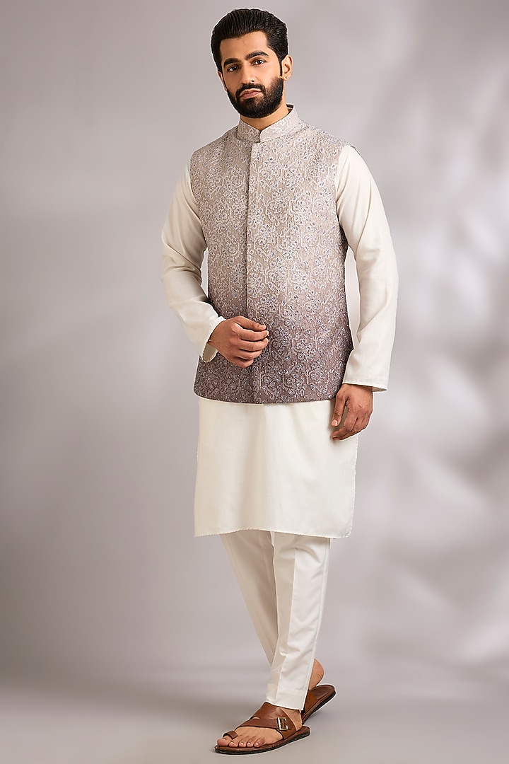 Light-Dark Grey Silk Bundi Jacket by Sawan Gandhi Men at Pernia's Pop Up Shop